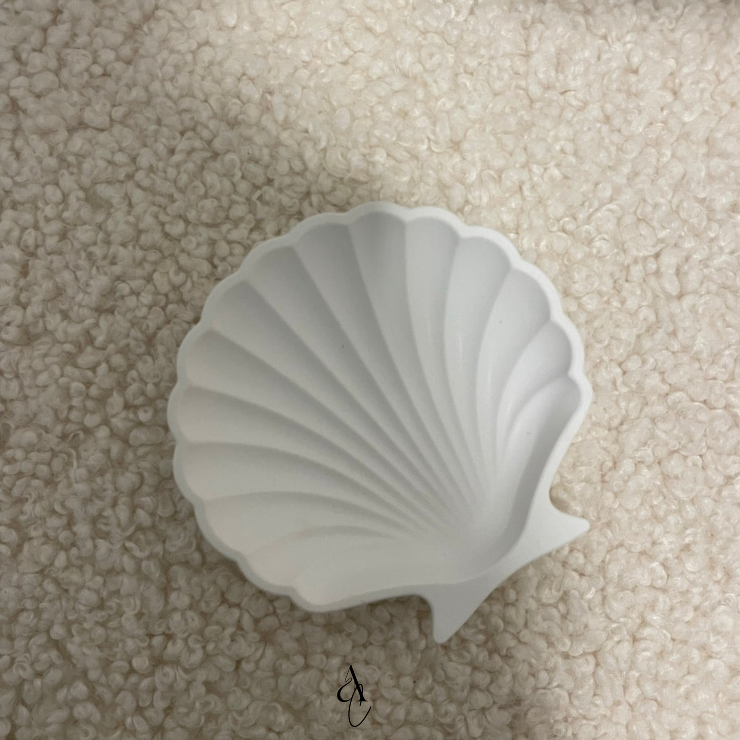 Shell Tray