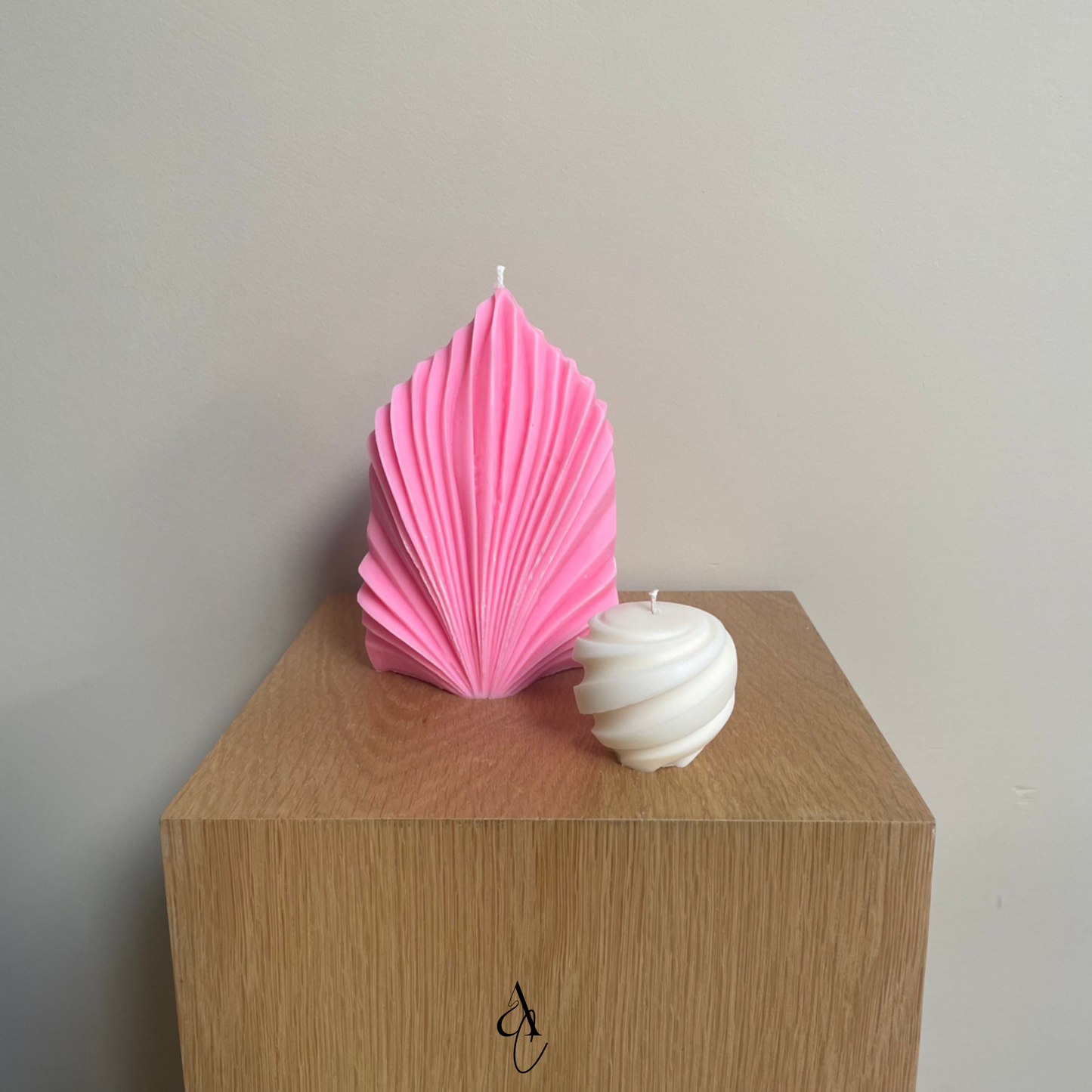 Oliva S Candle