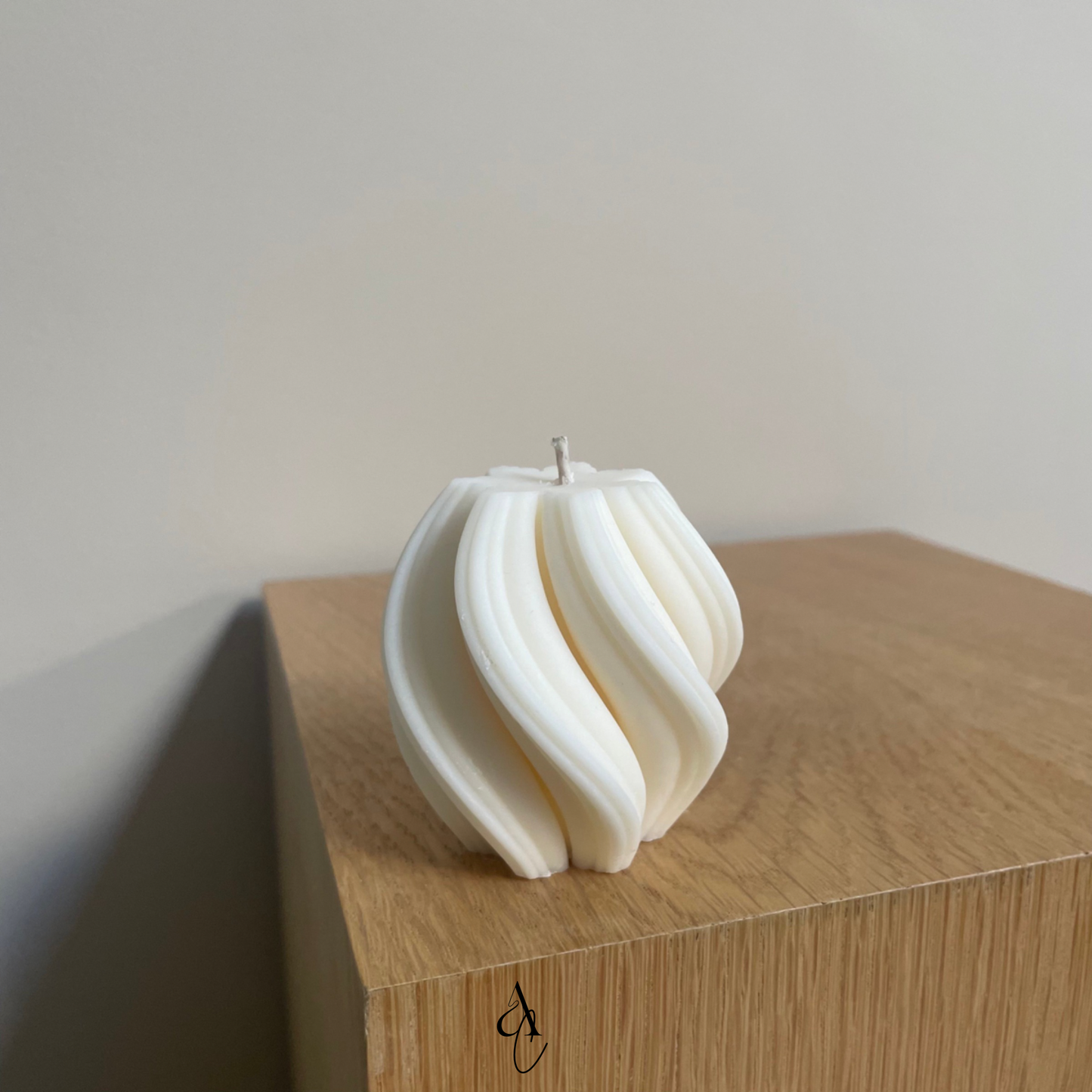 Maë S Candle