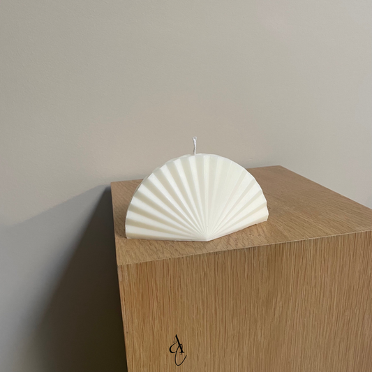Carlotta Candle