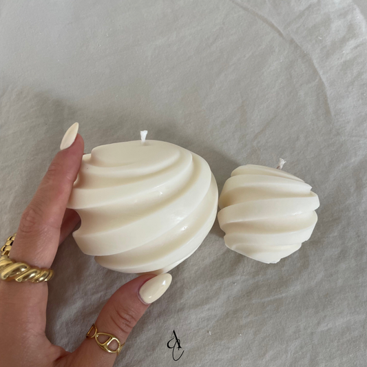 Oliva S Candle