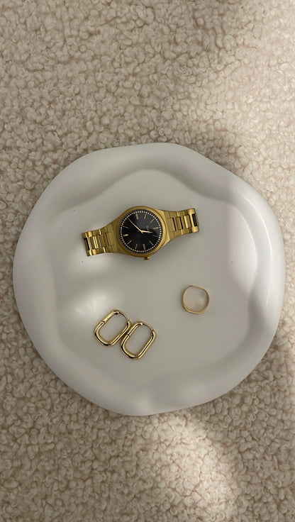 Minimalist tray