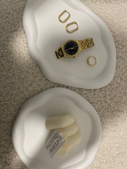 Minimalist tray